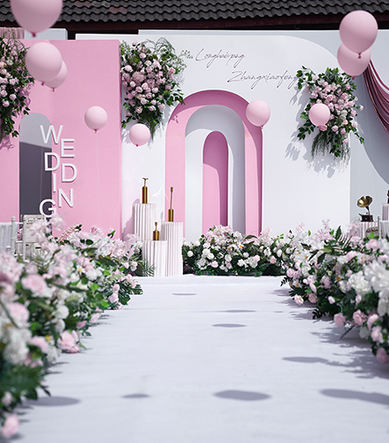 岳池普安镇室外大气粉色